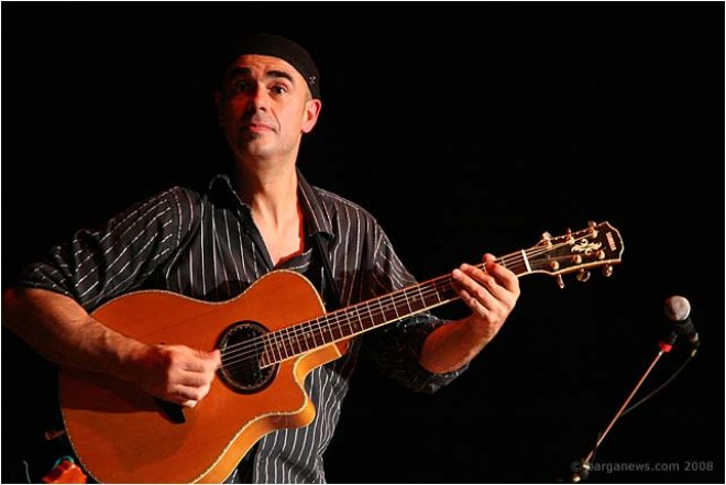 Regresa Antonio Forcione credo y arte guitarrístico