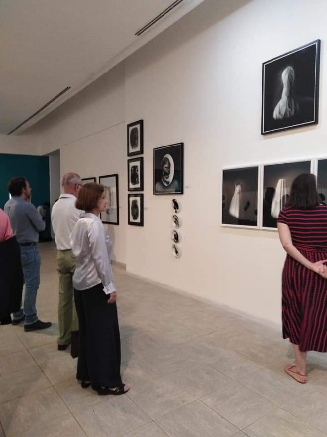 Inauguración de la muestra Firmeza de Marta María Perez Bravo