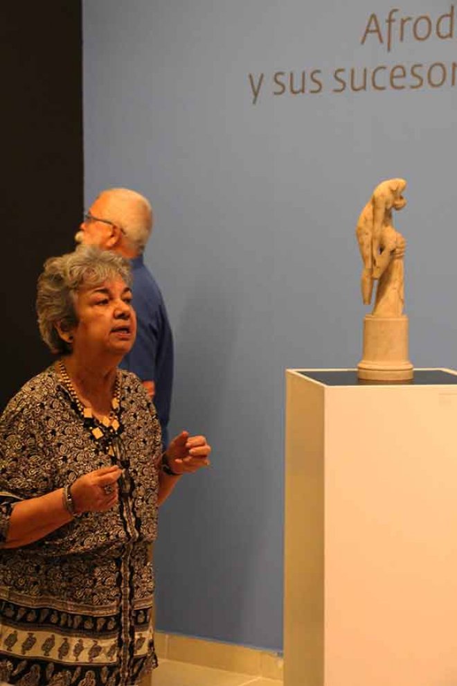 Visitan delegados de la Unión Europea exposición sobre Afrodita