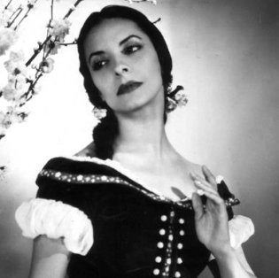 Alicia Alonso como Giselle en exposición temporal