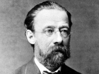 Homenaje por el centenario de Bedřich Smetana